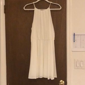 White Flowy Open-Back Chiffon Dress